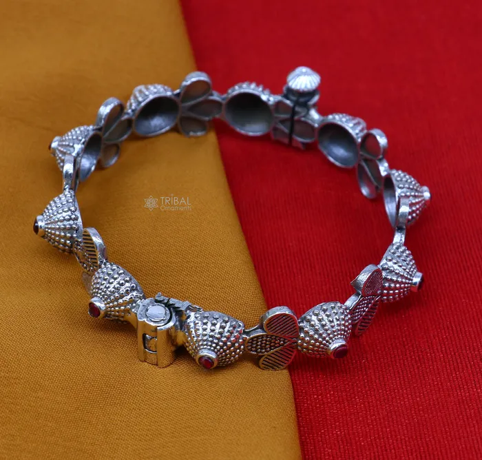 Bracelets TRIBAL ORNAMENTS Vintage trendy style 925 sterling silver handmade unique tribal cultural bangle bracelet kada with red stone work wedding jewelry nba384