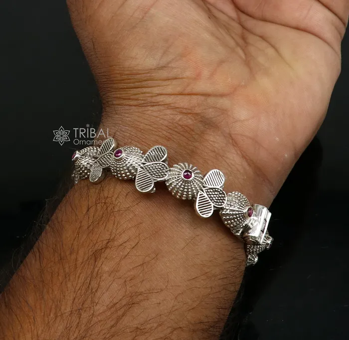 Bracelets TRIBAL ORNAMENTS Vintage trendy style 925 sterling silver handmade unique tribal cultural bangle bracelet kada with red stone work wedding jewelry nba384