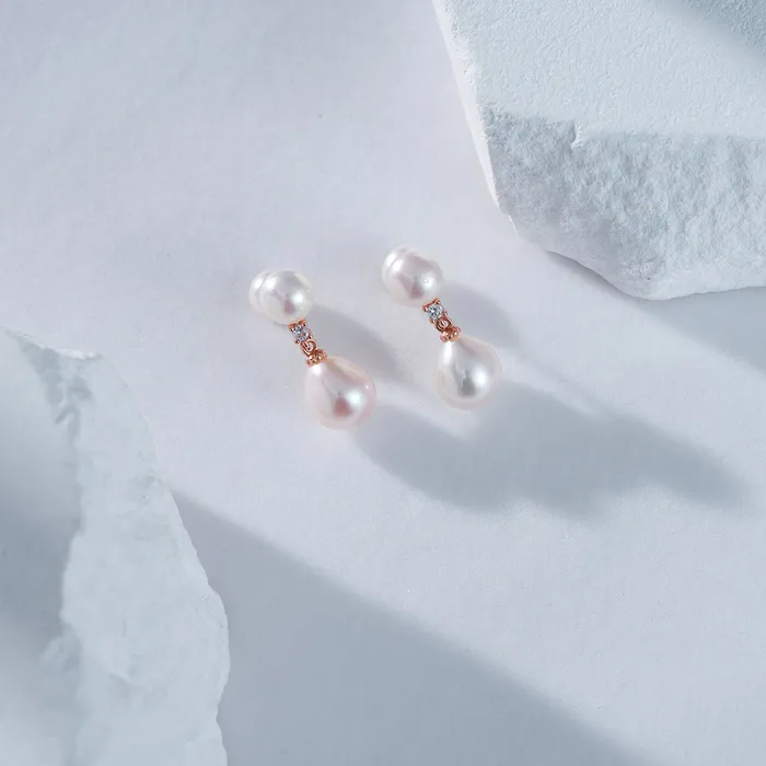 Elegant Freshwater Pearl Earrings WE00597 Pearly Lustre Earrings