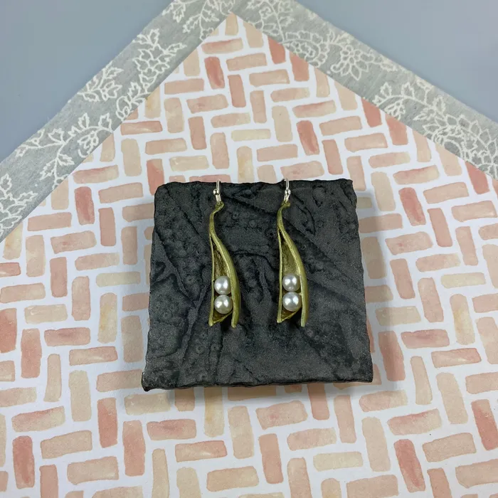 Earrings Pea Pod Drop Earrings 2 Pearls Michael Michaud Earrings Pea Pod Drop Earrings 2 Pearls Michael Michaud