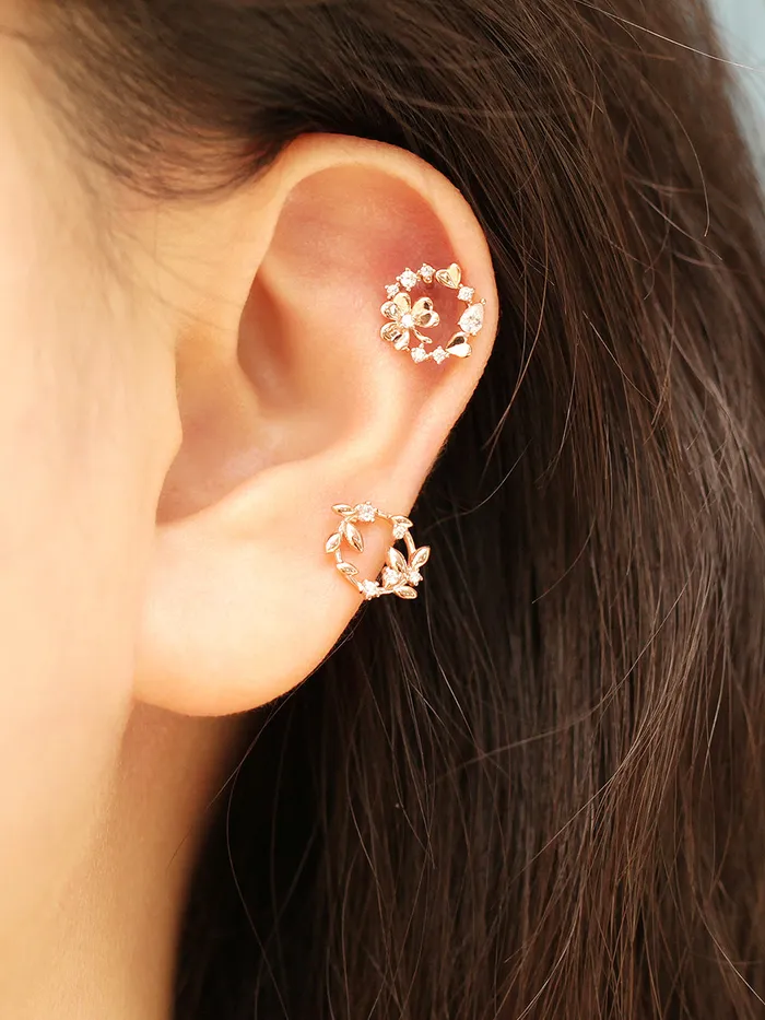 14K Gold Wreath Flower Cartilage Earring 20G18G16G MinimalBijoux Earrings