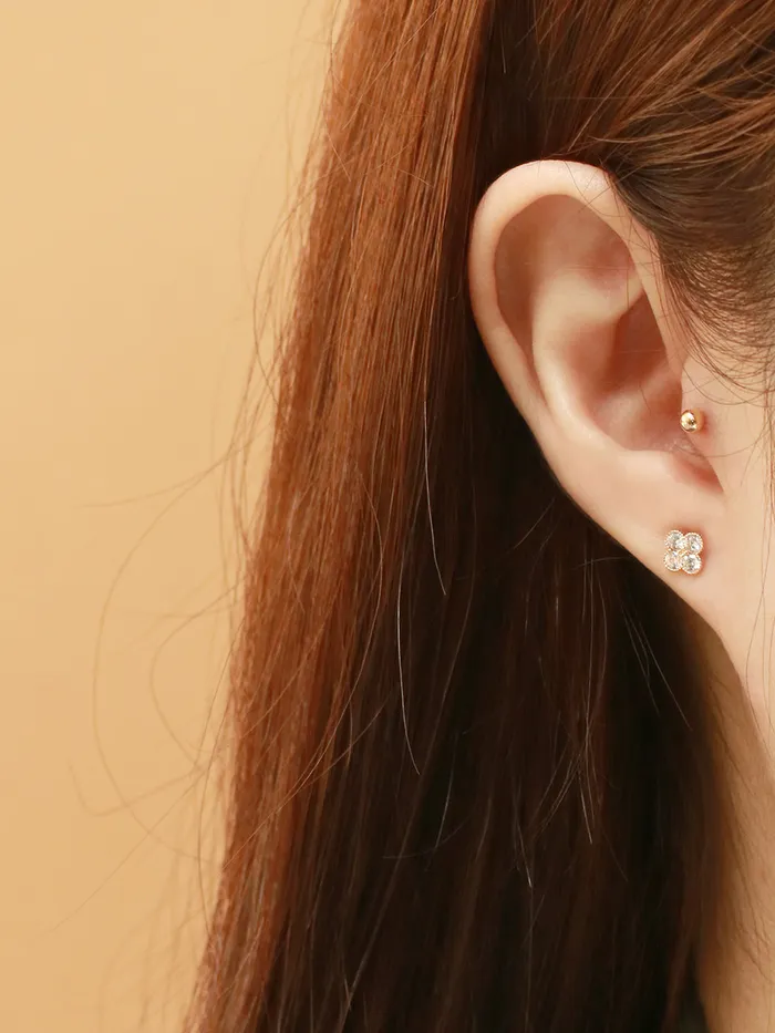 MinimalBijoux Earrings 14K Gold CZ clover Cartilage Earring 20G18G16G