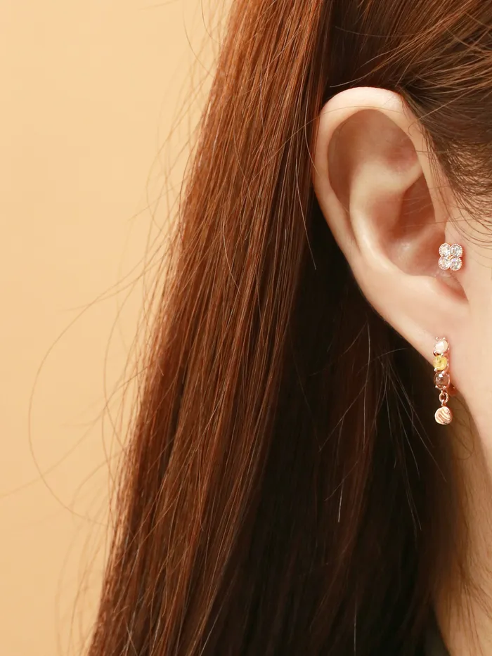 MinimalBijoux Earrings 14K Gold CZ clover Cartilage Earring 20G18G16G