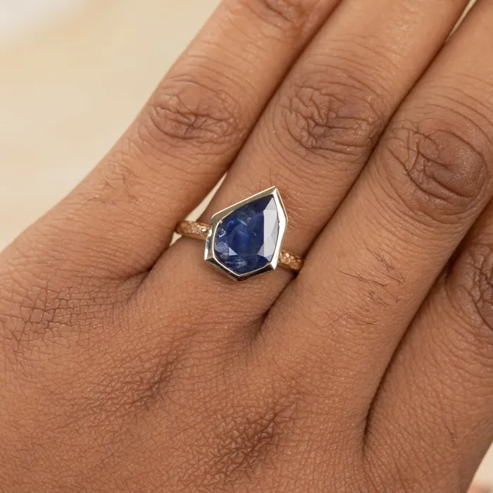 Rings Reserved 198ct Indigo Blue Geo Slice Sapphire Evergreen Low Profile Bezel Solitaire Ring in 14k Yellow Gold Discovery Gems