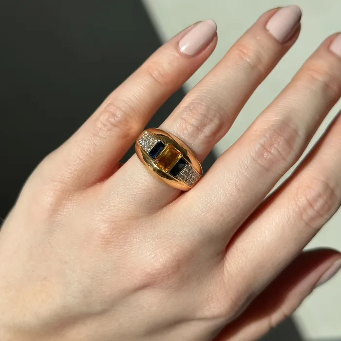 Rings SG Vintage Vintage Yellow and Blue Sapphire Diamond Cigar Ring