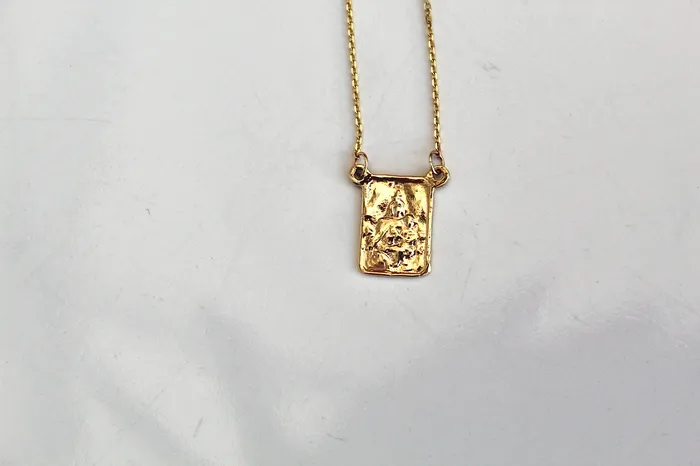 TheLittleCatholic PreStyled Sets 14K Gold Scapular
