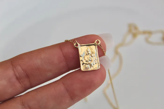 TheLittleCatholic PreStyled Sets 14K Gold Scapular