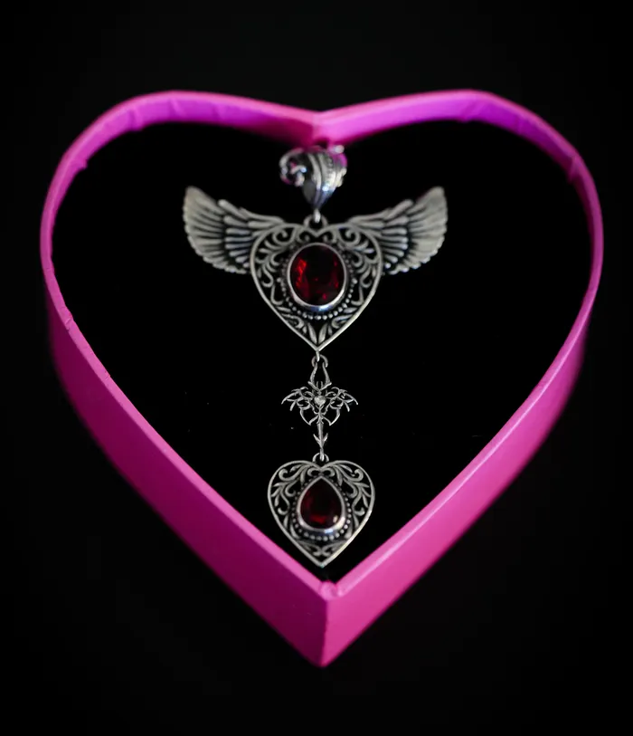 YORDY Luxury Fashion Jewelry Necklaces Lovers Allure Necklace