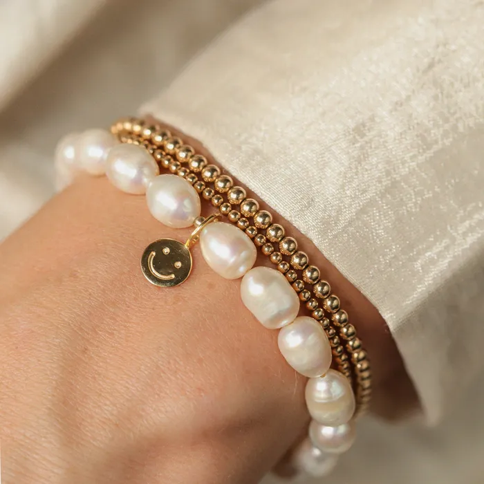 Bracelets Happy Face Freshwater Pearl bracelet Earthly Abundance