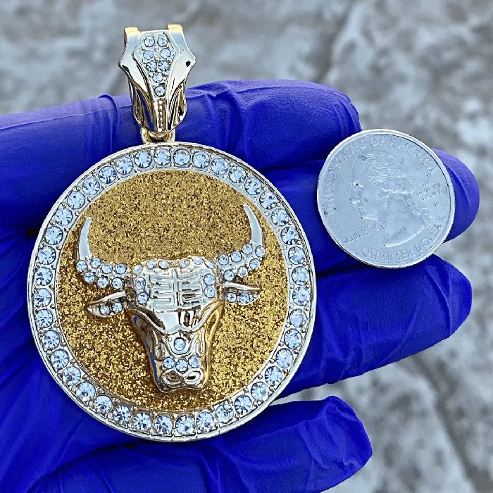 Bull Head Gold Finish w Gold Glitter Round Coin Pendant Bling Cartel Admin PreStyled Sets Bull Head Gold Finish w Gold Glitter Round Coin Pendant Bling Cartel Admin PreStyled Sets