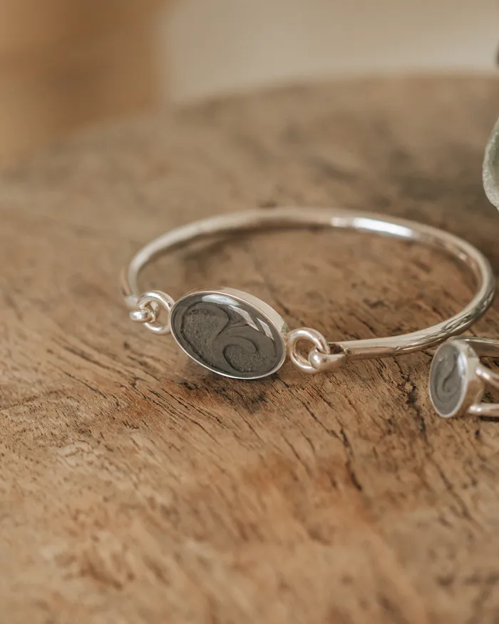 closebymejewelry Bracelets Oval Bangle Clasp Cremation Bracelet in Sterling Silver