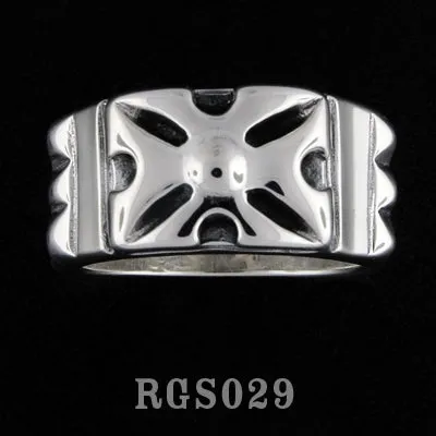 DCJ Rings Pyramid Cross Ring RGS029
