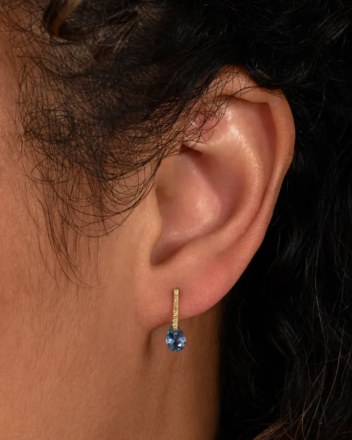 Hibiki Aquamarine and Diamond Stud Earrings MONAKA Earrings Hibiki Aquamarine and Diamond Stud Earrings MONAKA Earrings