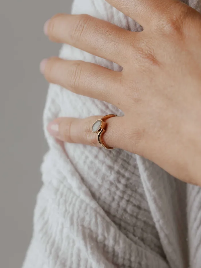 Tilted Oval Cremation Ring in 14K White Gold closebymejewelry Rings