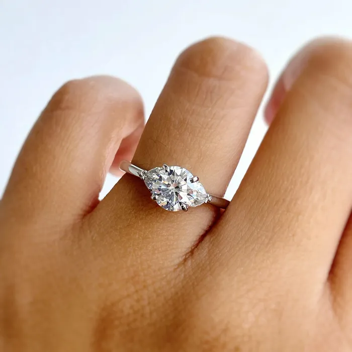 BERRICLE Rings Solitaire 125ct CZ Ring in Sterling Silver