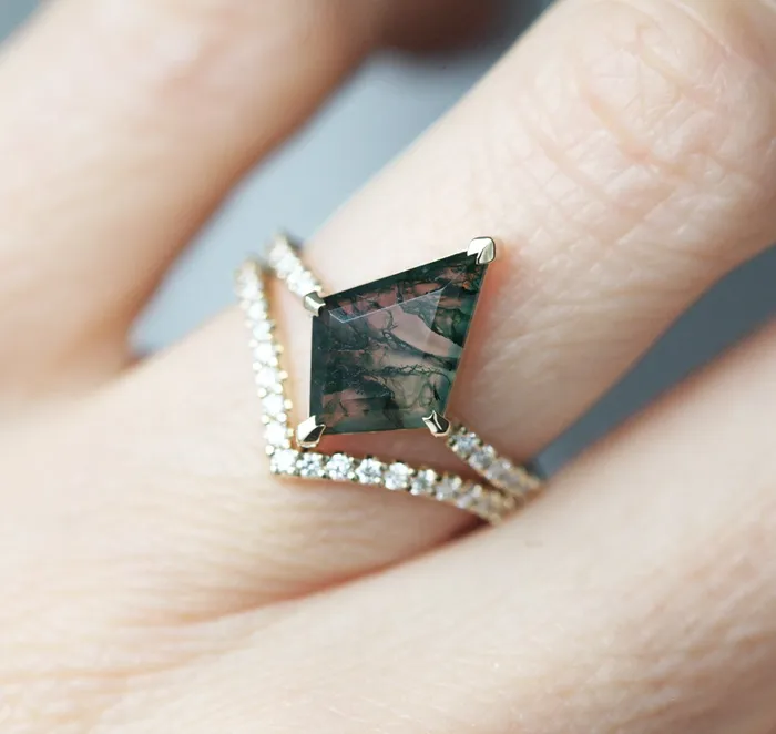 Capucinne Rings Anna Moss Agate and Diamond Kite Ring Set