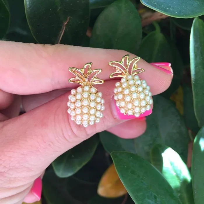 Earrings Prep Obsessed LM Pineapple Pearl Pop Studs