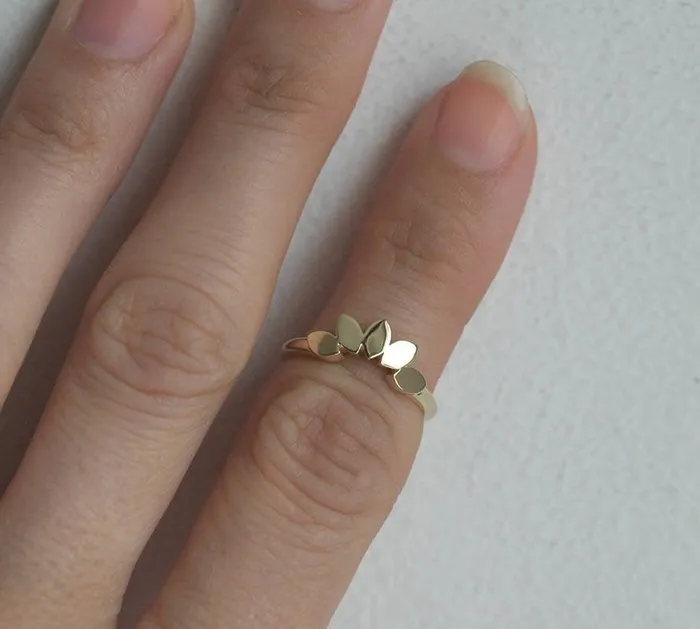 Leaf Ring Wedding Band Capucinne Rings