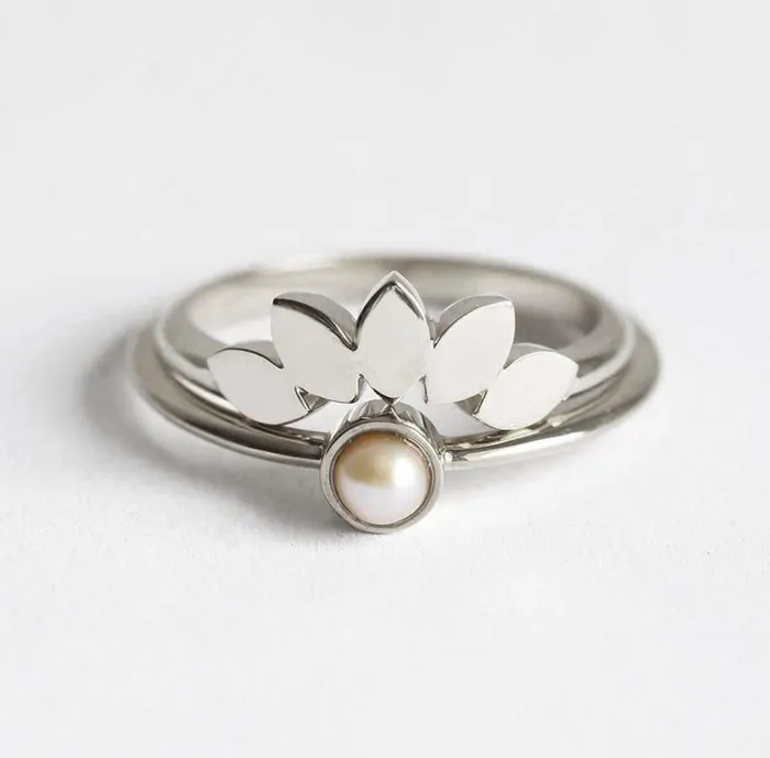 Leaf Ring Wedding Band Capucinne Rings
