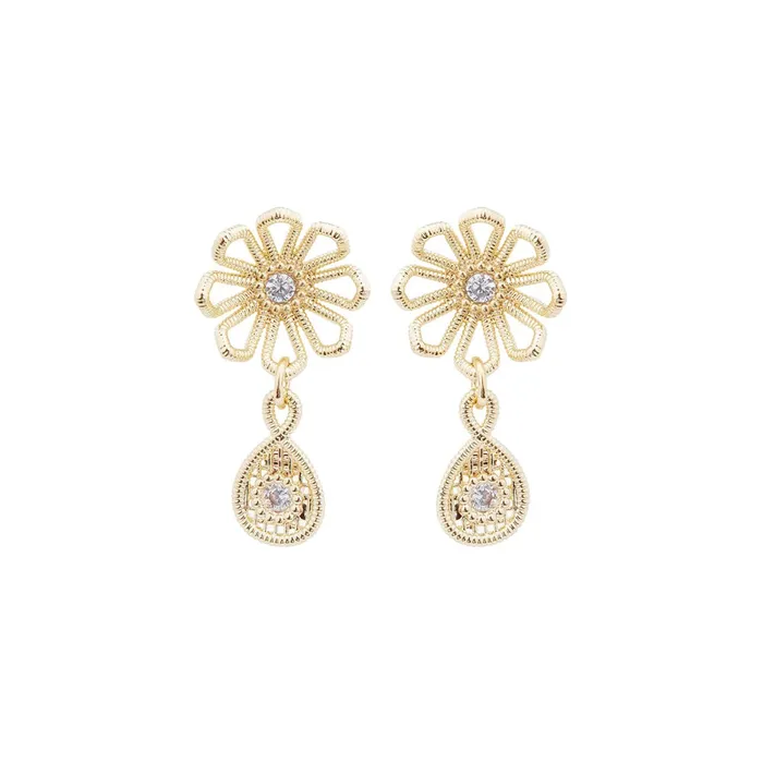 Les Nereides Earrings Les Nereides Gold Thread Flower Post Earrings