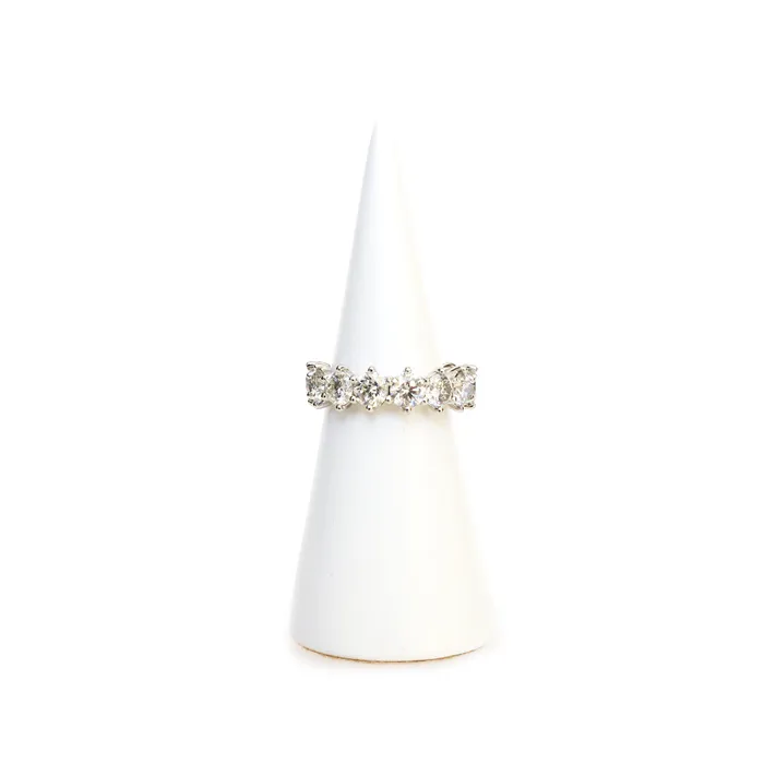 Ouzounian Jewelry Rings Ouzounian Ring 18 Carat White Gold With Diamond Size 5 Ouzounian Jewelry Rings Ouzounian Ring 18 Carat White Gold With Diamond Size 5