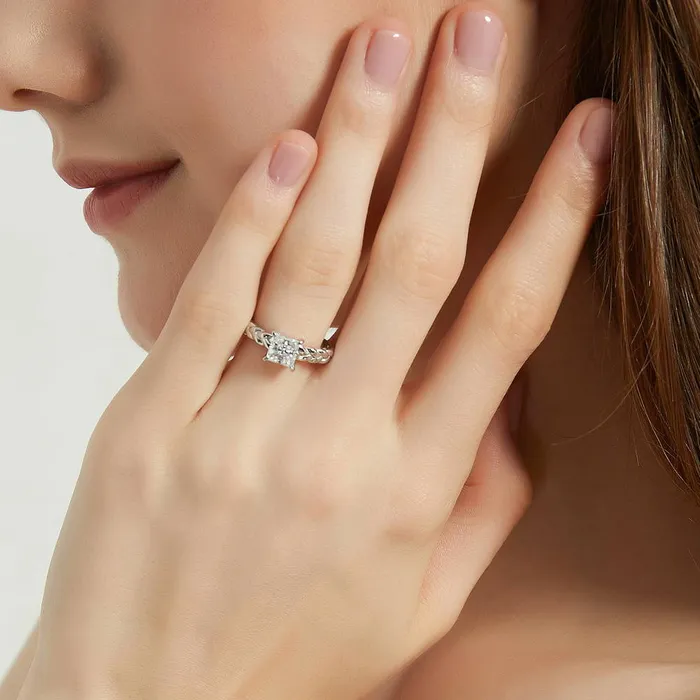 Rings BERRICLE Woven Solitaire 12ct CZ Ring in Sterling Silver
