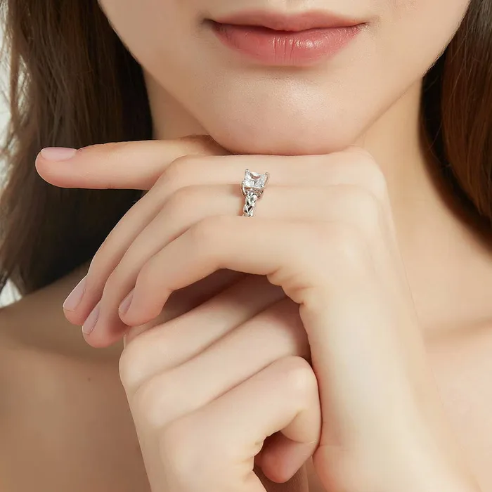 Rings BERRICLE Woven Solitaire 12ct CZ Ring in Sterling Silver