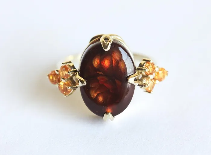 Rings Capucinne Raya Fire Agate Ring