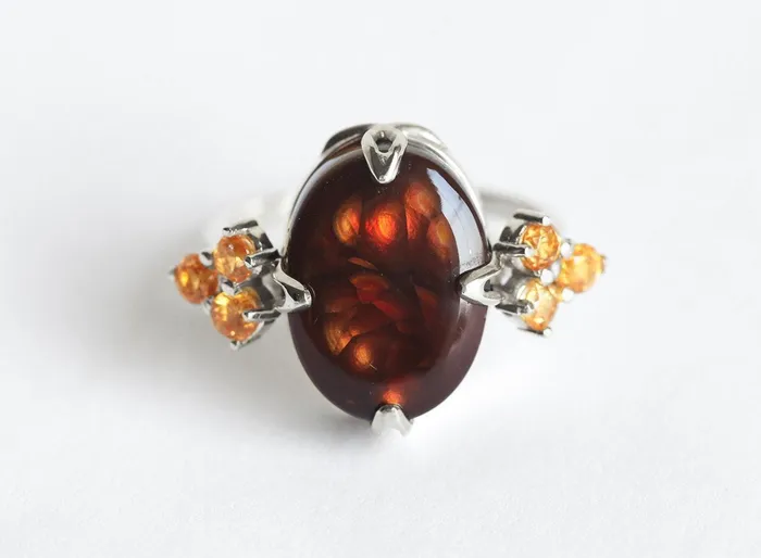 Rings Capucinne Raya Fire Agate Ring