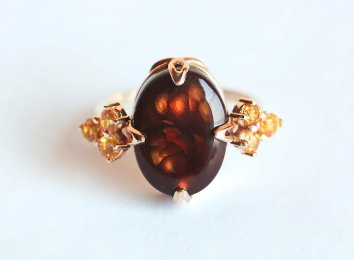 Rings Capucinne Raya Fire Agate Ring