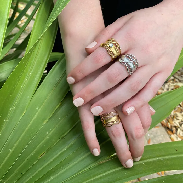 14k Edge Ring Q Evon Rings