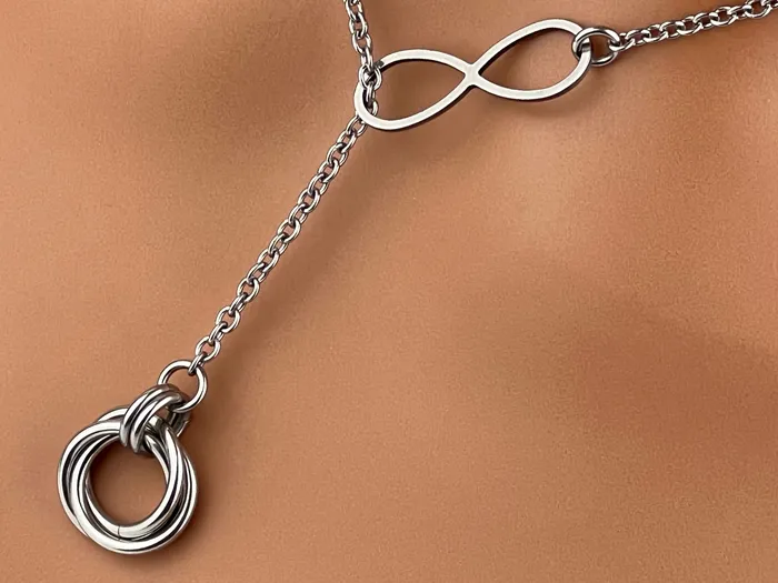 Infinity with Fidget Lovers O Ring Captive Collars Rings