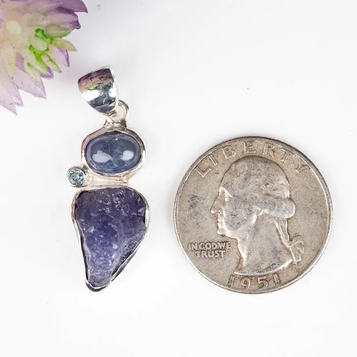 InnerVision Crystals Necklaces Tanzanite Blue Topaz Pendant 535 g 35x13mm 925 Silver