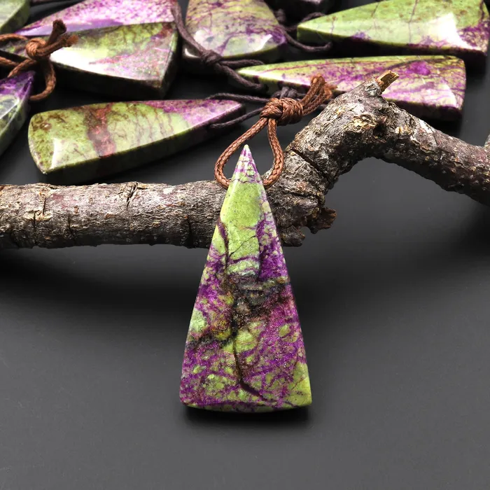Necklaces Intrinsic Trading Natural Atlantisite Stichtite Triangle Arrow Pendant Side Drilled Gemstone A4 Necklaces Intrinsic Trading Natural Atlantisite Stichtite Triangle Arrow Pendant Side Drilled Gemstone A4