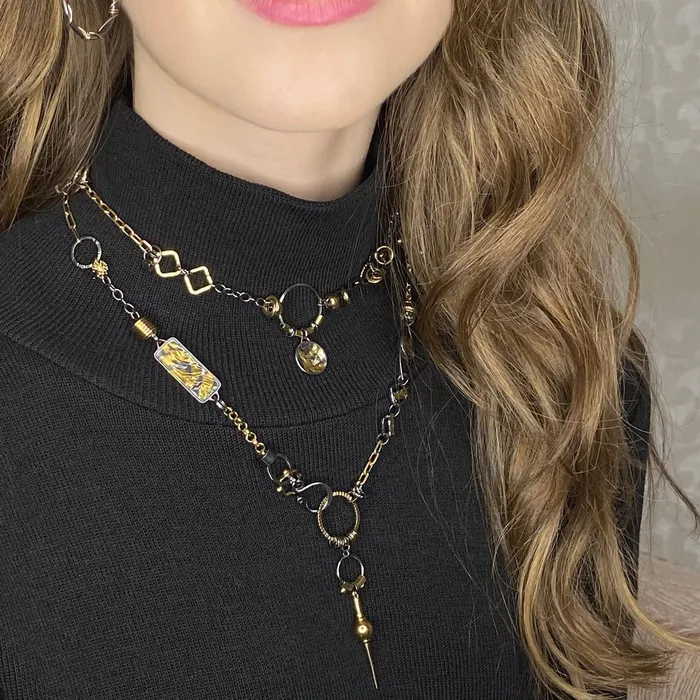 Necklaces Q Evon Black and Gold Avalon Wrap Necklace