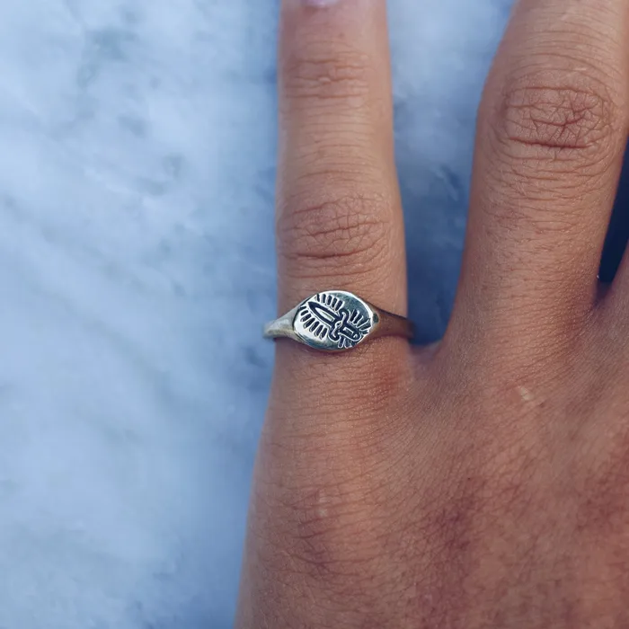 Rings JewelryLab KILL ME SOFTLY RING XS BRASS