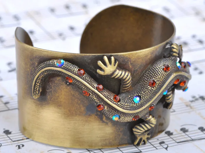 Alilang Bracelets Vintage Inspire Bronze Amber Blue Lizard Bracelet Alilang Bracelets Vintage Inspire Bronze Amber Blue Lizard Bracelet