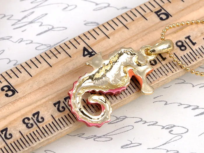 Alilang Necklaces Multicolored Colorful Seahorse Pendant Necklace Alilang Necklaces Multicolored Colorful Seahorse Pendant Necklace