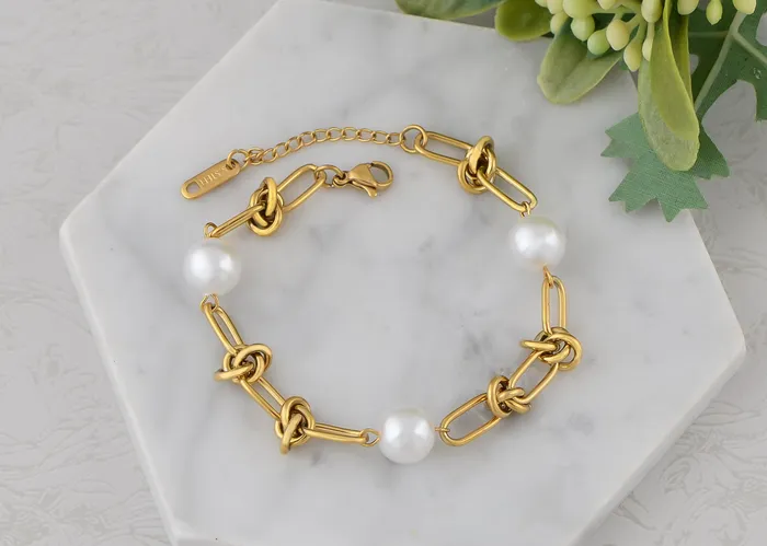 Bracelets ALILANGCOM 18K GoldPlated Pearl Link Bracelet Stainless Steel Pearl Bead Chain Bracelet Boho Chic Jewelry for Valentines Day Birthdays Bracelets ALILANGCOM 18K GoldPlated Pearl Link Bracelet Stainless Steel Pearl Bead Chain Bracelet Boho Chic Jewelry for Valentines Day Birthdays