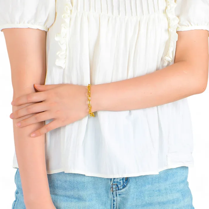 Bracelets Paperclip Chain Bracelet with Toggle Clasp Refined by AnnaKaci Bracelets Paperclip Chain Bracelet with Toggle Clasp Refined by AnnaKaci
