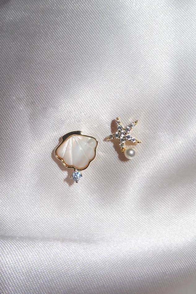 Chvker Jewelry Earrings Like A Melody Earrings Preorder