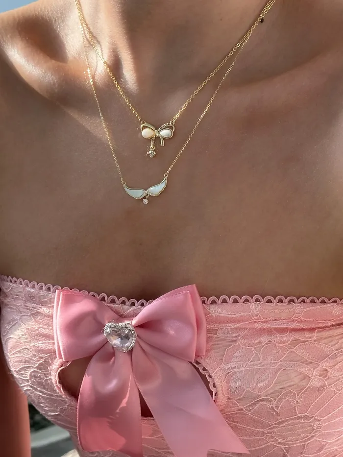Chvker Jewelry En Pointe Necklace Necklaces