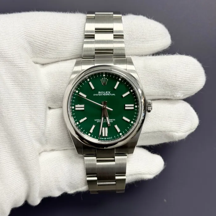 Happy Jewelers Watches Rolex Oyster Perpetual 41mm Green Dial Watch Ref 124300 Happy Jewelers Watches Rolex Oyster Perpetual 41mm Green Dial Watch Ref 124300