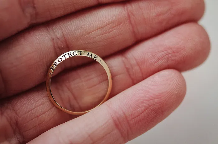 Sofia Zakia Technicolour Ring of Salt Readytoship Rings