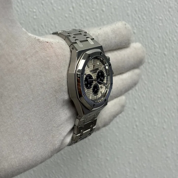 Watches Happy Jewelers Audemars Piguet Royal Oak 41mm White Dial Watch Ref 26331STOO1220ST03 Watches Happy Jewelers Audemars Piguet Royal Oak 41mm White Dial Watch Ref 26331STOO1220ST03